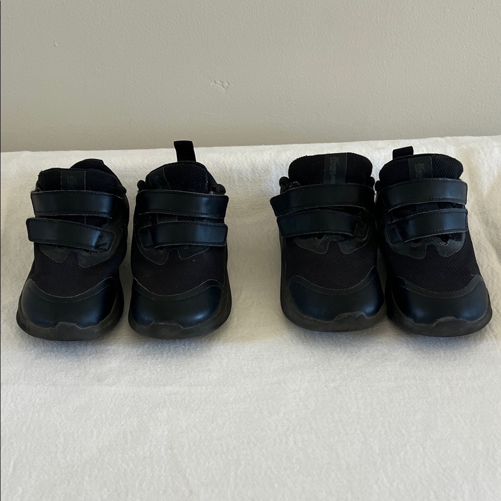 Nike Kids Black Sneakers with Velcro Straps